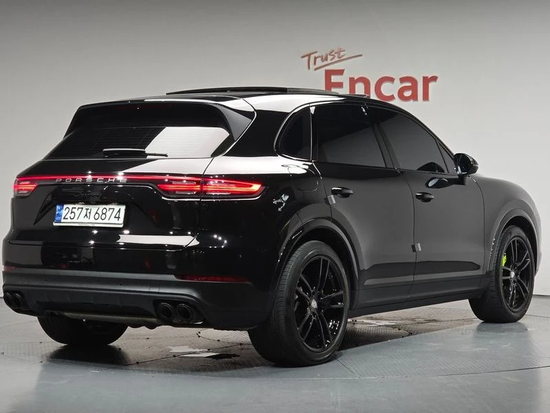 Porsche Cayenne 3.0 DCB Automatic, снимка 2 - Автомобили и джипове - 55906405