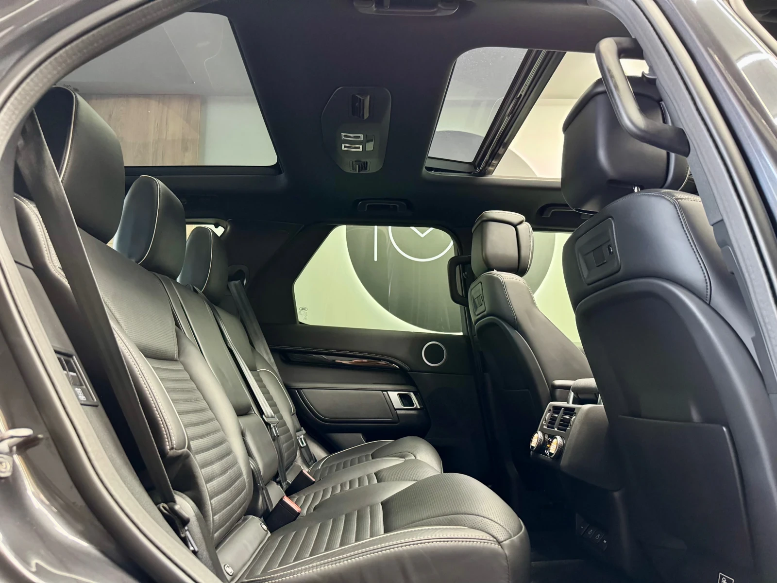 Land Rover Discovery R DYNAMIC 7  | Mobile.bg   13