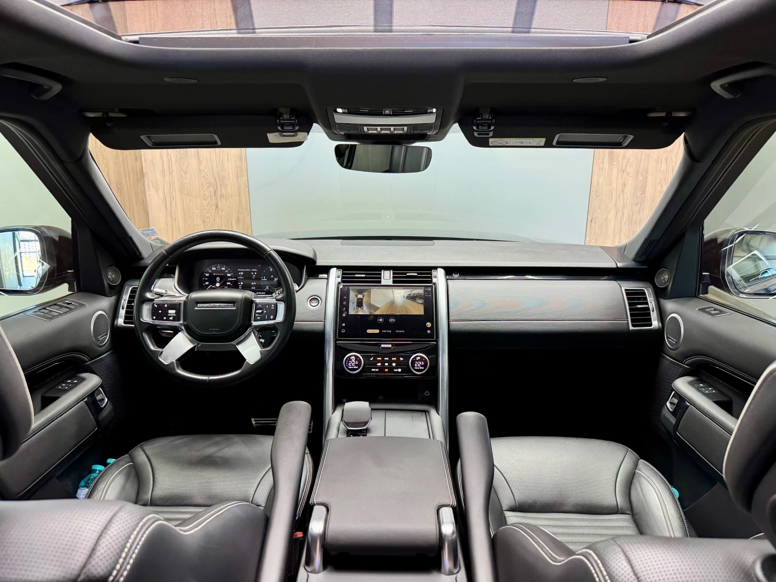 Land Rover Discovery R DYNAMIC 7 местен - изображение 9