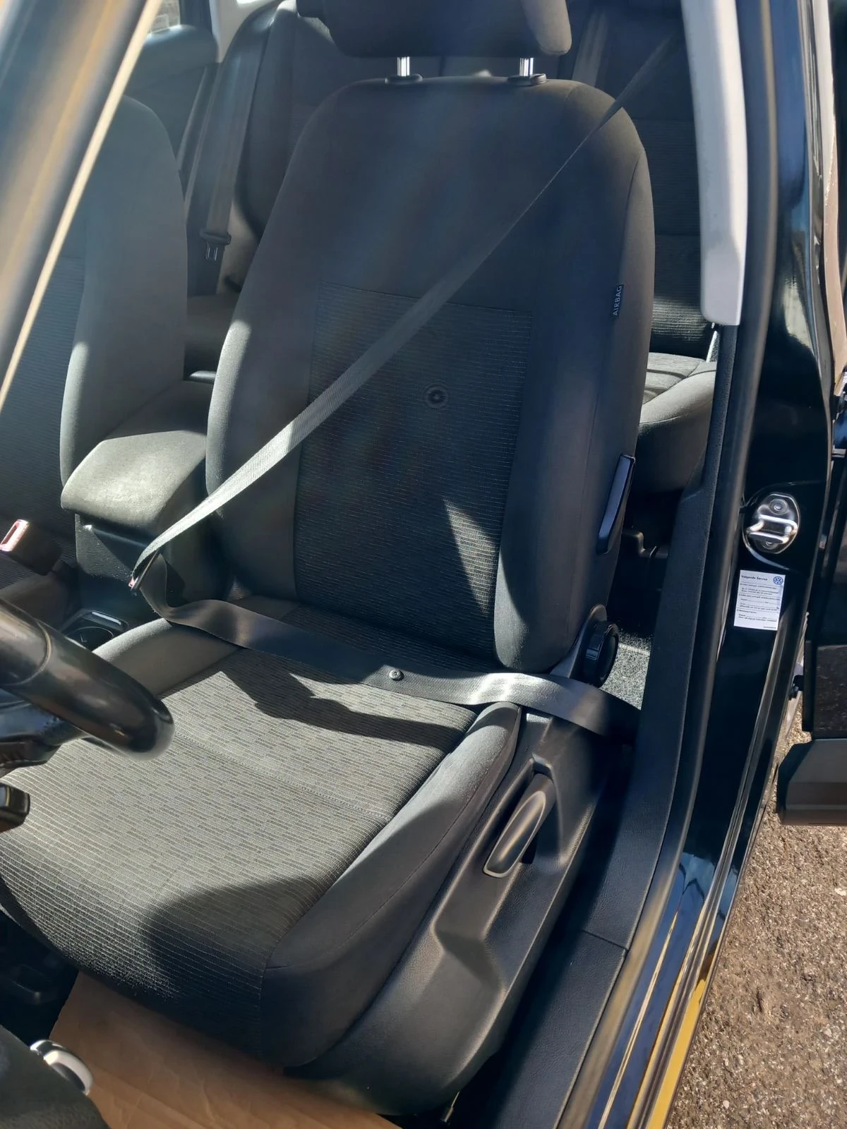 VW Tiguan Track & Field BlueMotion Techn DSG4x4 - изображение 10