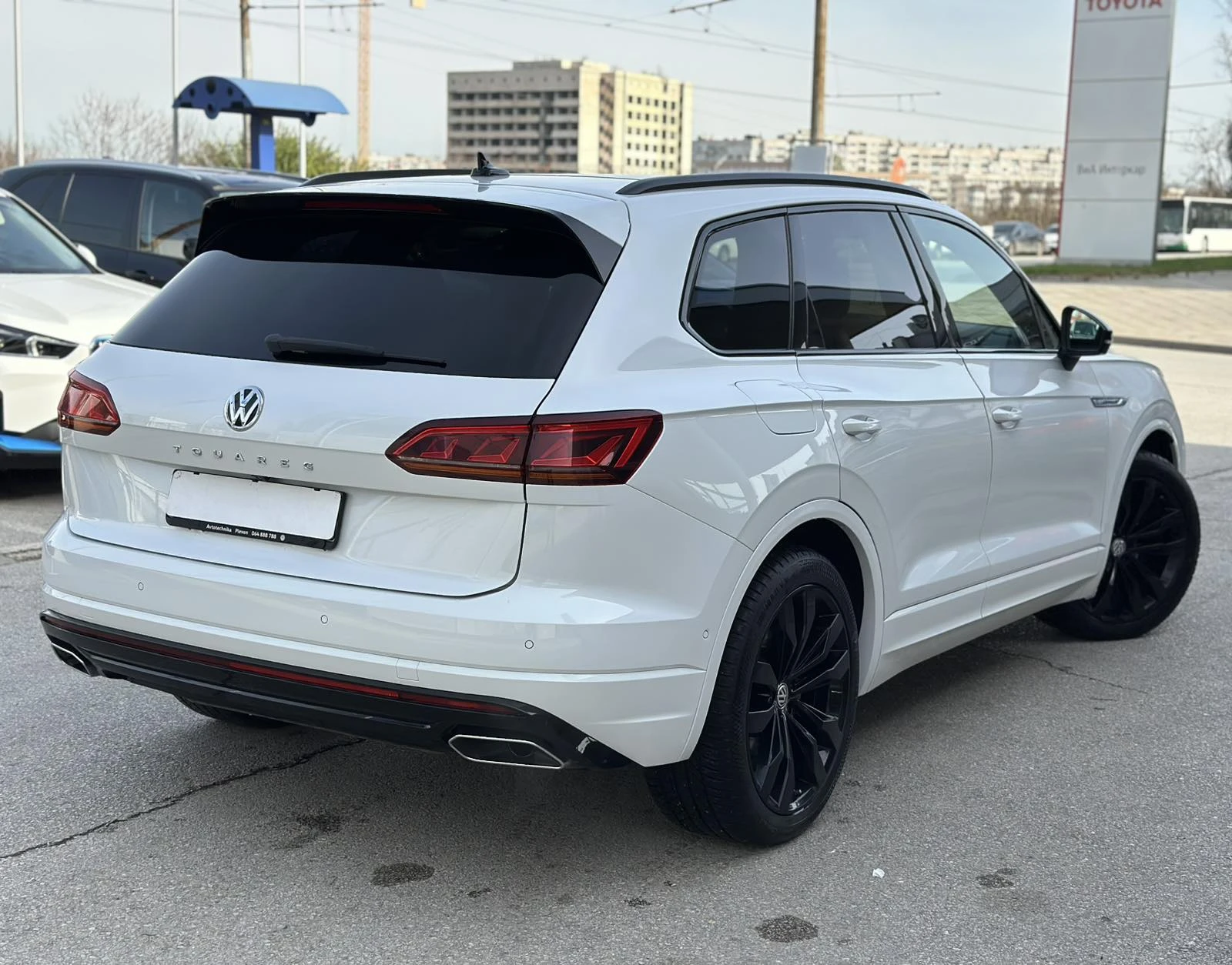 VW Touareg 3.0TDI/R-Line/Black Editon - изображение 2