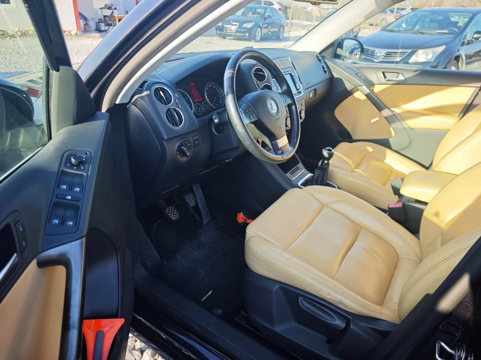 VW Tiguan 1.4tsi 4x4 | Mobile.bg � ����������� 7