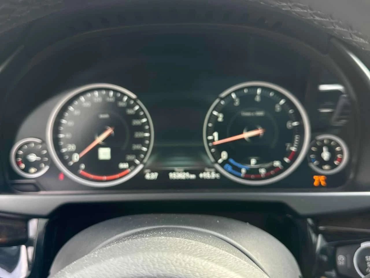 BMW X5 xDrive50i/ОБДУХВАНЕ/ПАНОРАМА/H K/360/ГУМИ+ ДЖАНТИ , снимка 8 - Автомобили и джипове - 54417297