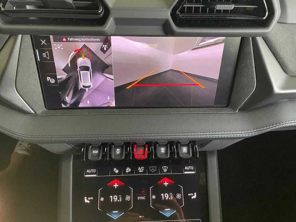 Lamborghini Urus SE PLUG-IN HYBRID KERAMIK STYLE-PAKET HEAD-UP, снимка 7 - Автомобили и джипове - 55135623