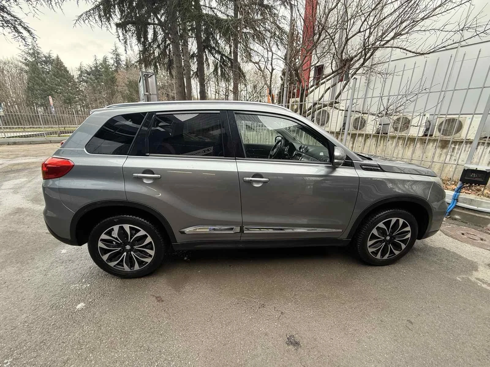 Suzuki Vitara 2015, снимка 5 - Автомобили и джипове - 55402639