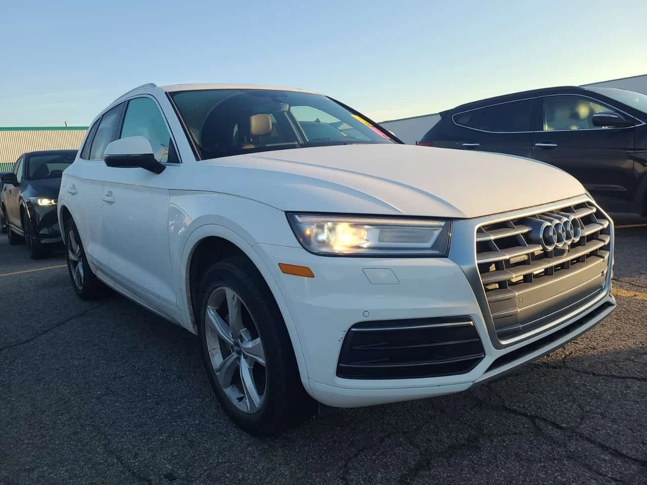 Audi Q5 * Progressiv * CARFAX * ОПЦИЯ ЗА ФИНАНСИРАНЕ, снимка 2 - Автомобили и джипове - 56326336
