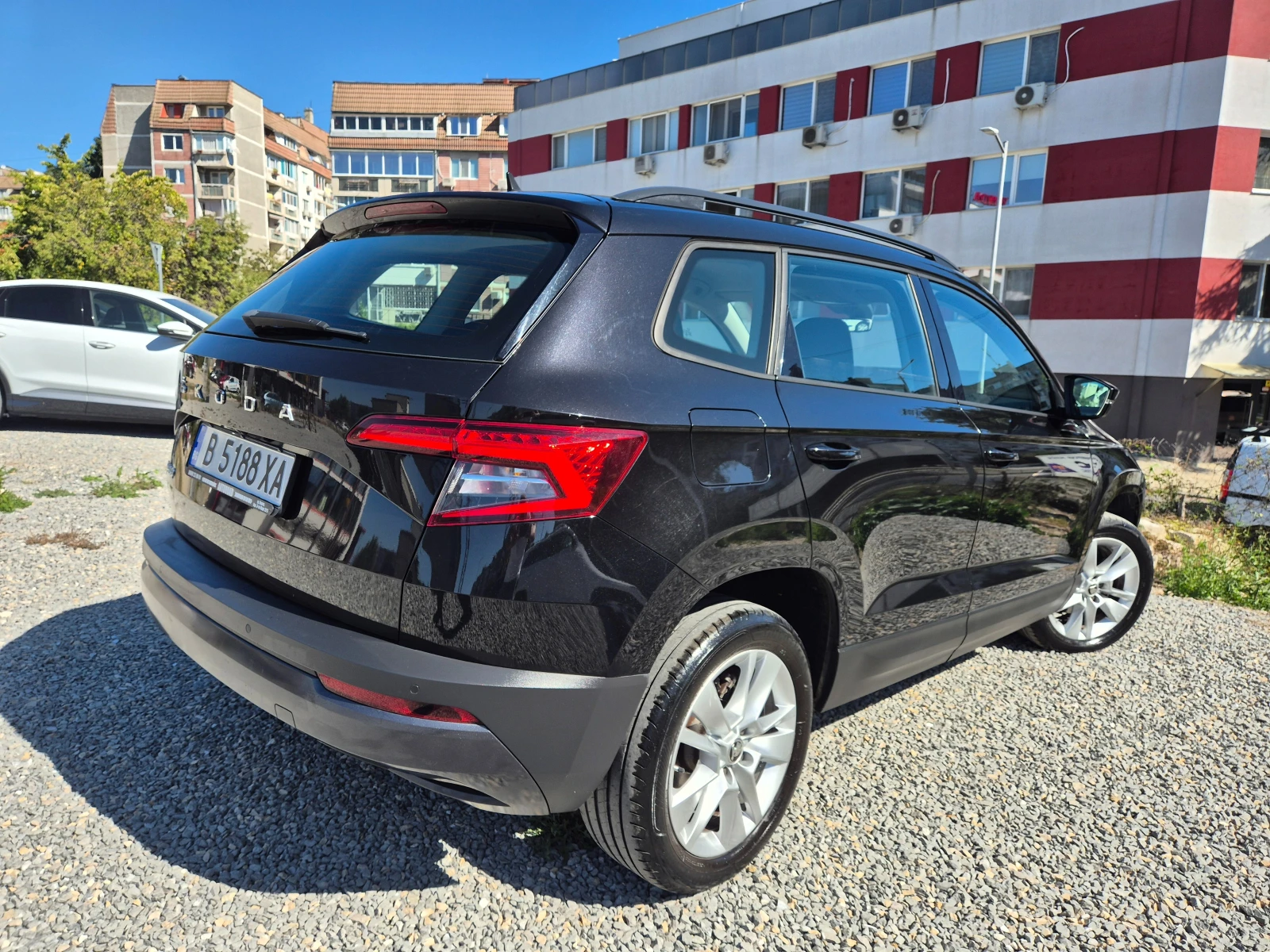 Skoda Karoq 1.6 TDI-DSG-KAMERA-LED-FACE | Mobile.bg � ����������� 2