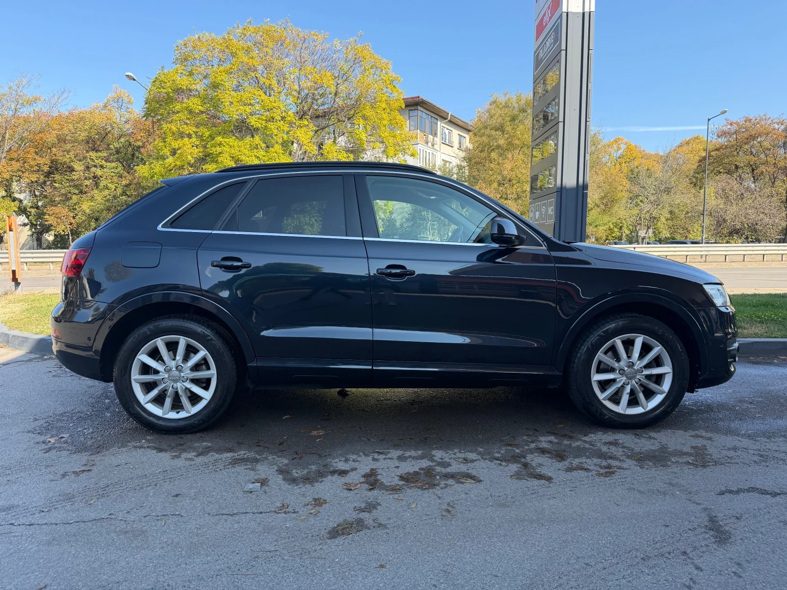 Audi Q3 Quattro , снимка 4 - Автомобили и джипове - 56739450