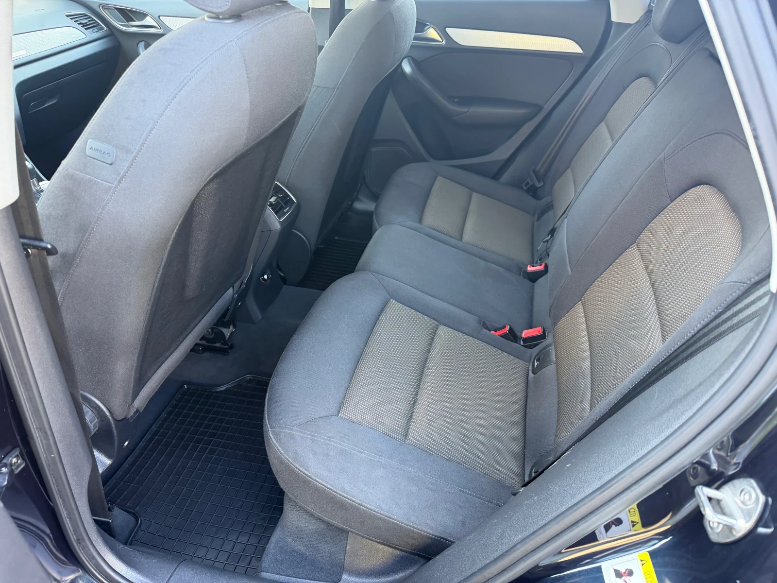 Audi Q3 Quattro , снимка 6 - Автомобили и джипове - 56739450