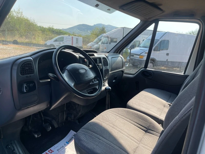 Ford Transit 2.4TDi , снимка 12 - Бусове и автобуси - 41784969