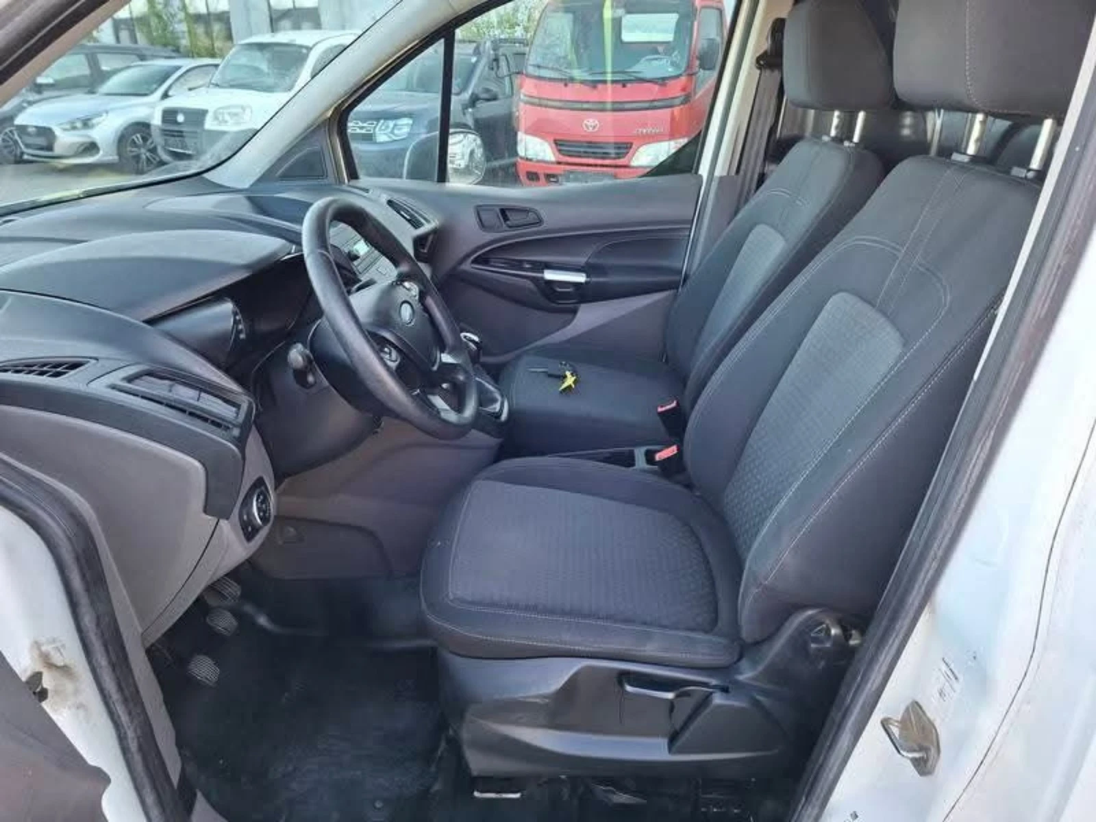 Ford Transit Courier | Model 2019 | 1.5TDCi 100hp - изображение 8