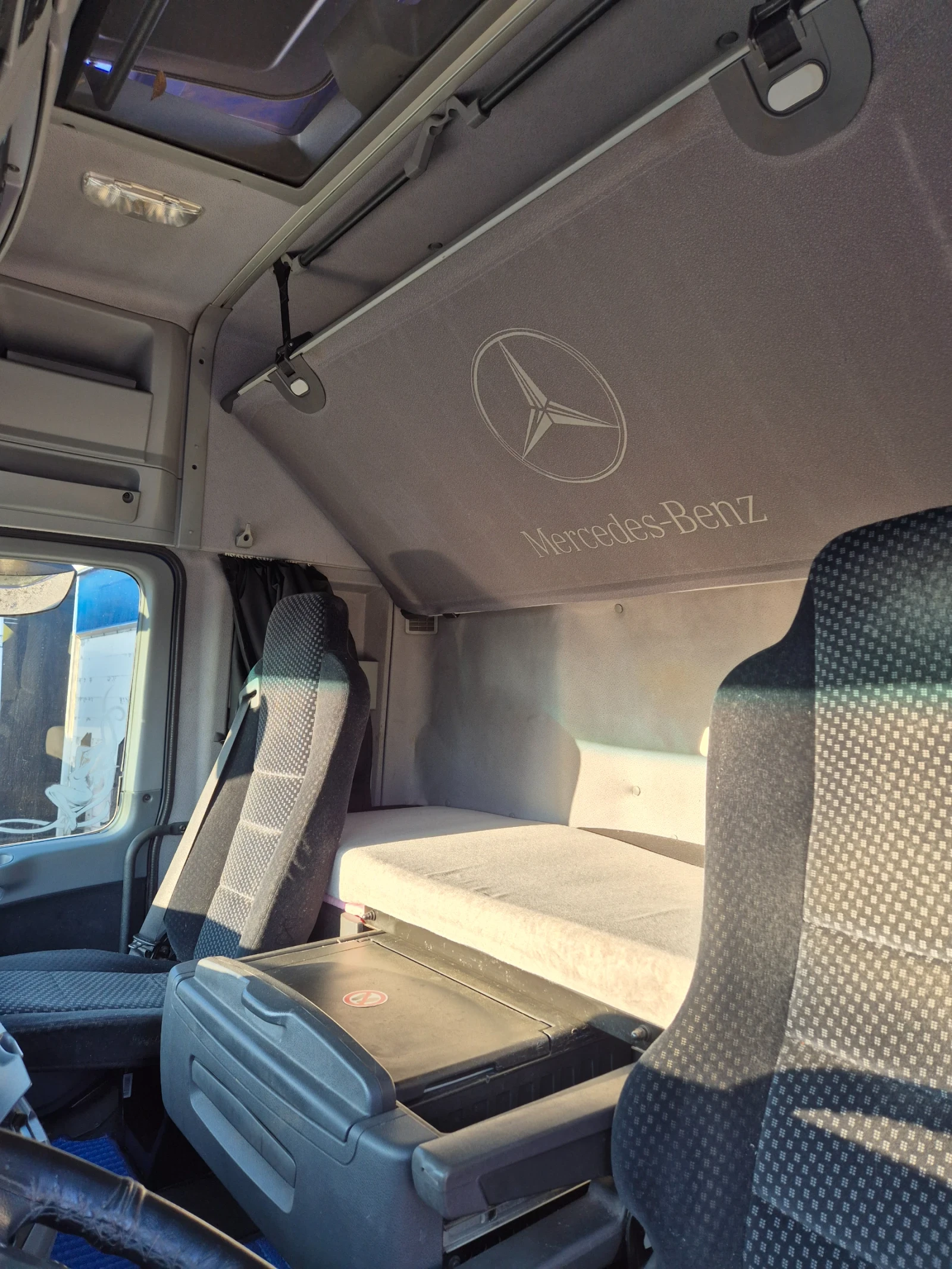 Mercedes-Benz Actros MP3 -  1844, ретардер,  - изображение 5