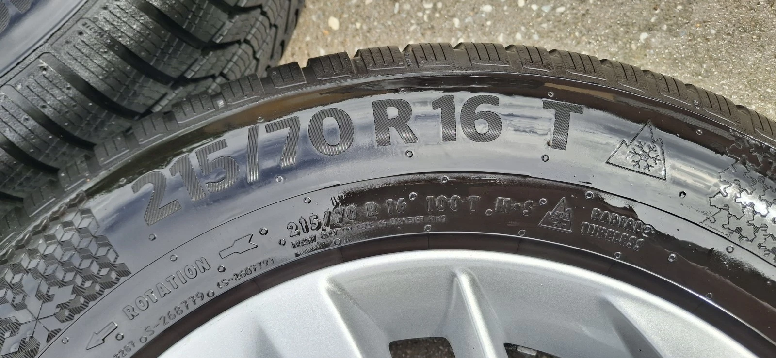 Гуми с джанти Continental 215/70R16, снимка 5 - Гуми и джанти - 56076051