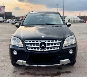 Mercedes-Benz ML 550 * AMG LINE* V8* CARFAX* 5.5* 388, снимка 2