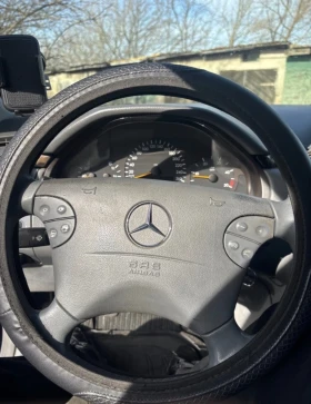 Mercedes-Benz E 220, снимка 7