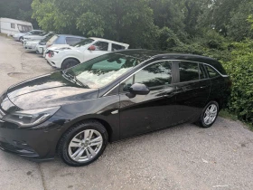 Opel Astra Sports Tourer, снимка 2