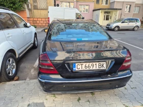 Mercedes-Benz E 220, снимка 4