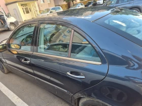 Mercedes-Benz E 220, снимка 6