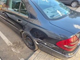 Mercedes-Benz E 220, снимка 10