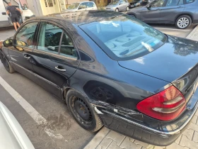 Mercedes-Benz E 220, снимка 8