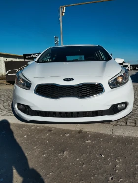 Kia Ceed БЕНЗИН 1.4 99к.с. ТОП СЪСТОЯНИЕ , снимка 2