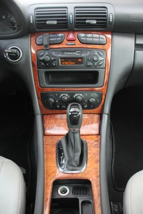 Mercedes-Benz C 180 i С РЕГИСТРАЦИЯ   - 4990 лв. / 2551.35 € - 29919283 11