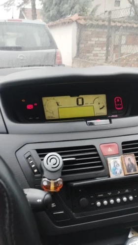 Citroen C4 Picasso - 3500 € / 6845.40 лв. - 25499648 4