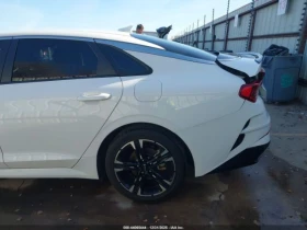 Kia K5 * GT-LINE* CAMERA* LED*  - 13840 € / 27068.69 лв. - 19882294 12