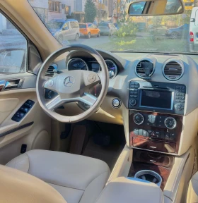 Mercedes-Benz ML 550 * AMG LINE* V8* CARFAX* 5.5* 388 | Mobile.bg � ����� ������ 10