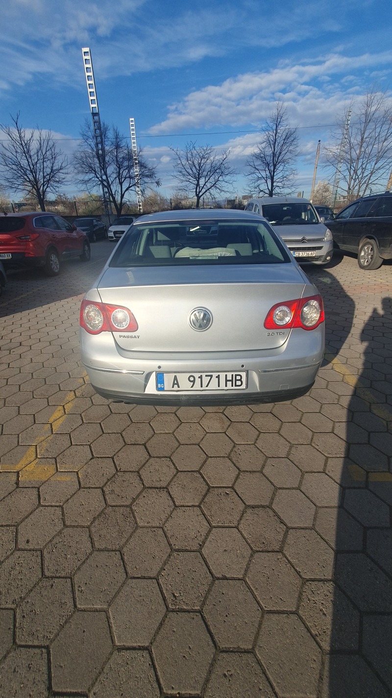 VW Passat, снимка 3 - Автомобили и джипове - 45865083