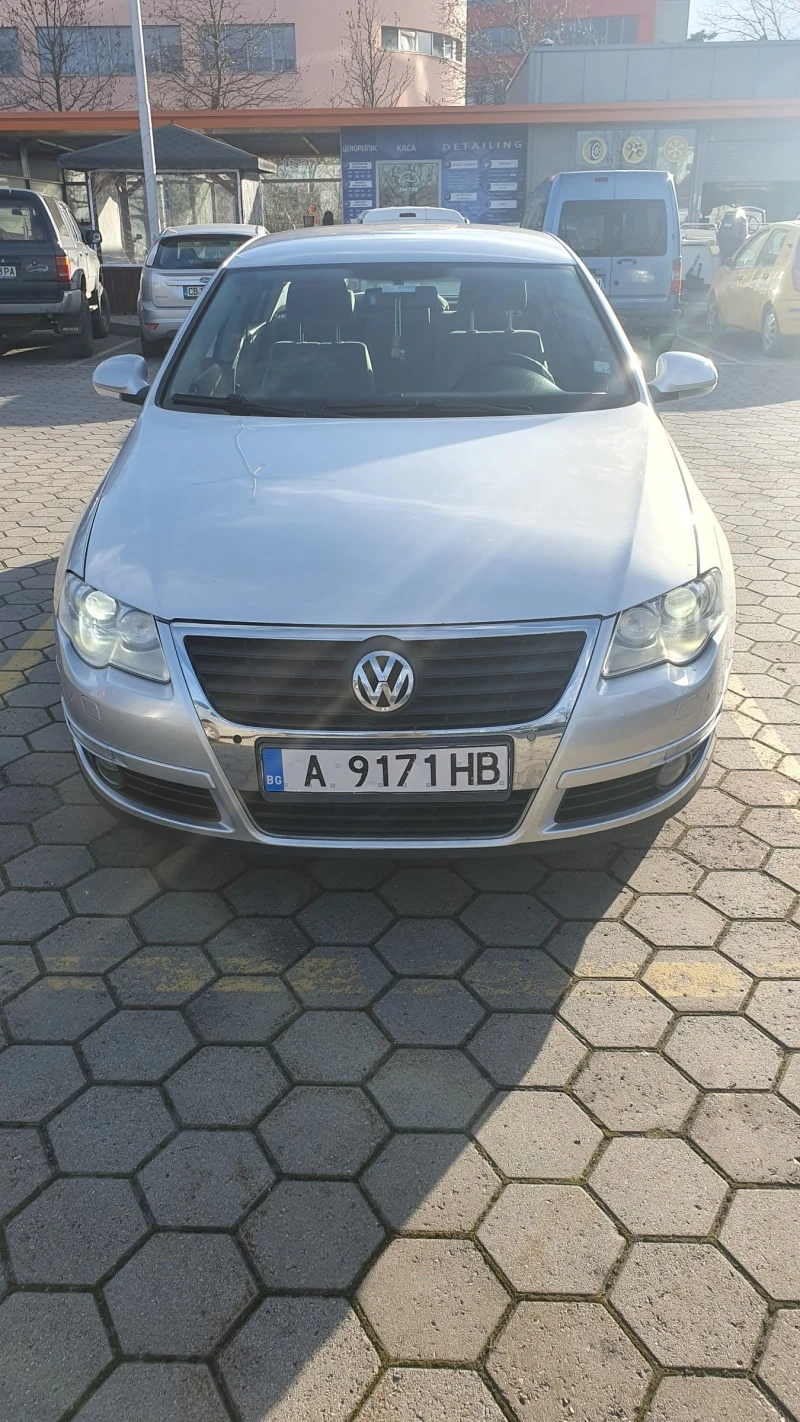 VW Passat, снимка 1 - Автомобили и джипове - 48665090