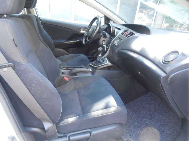 Honda Civic 2.2 , снимка 6 - Автомобили и джипове - 46987604