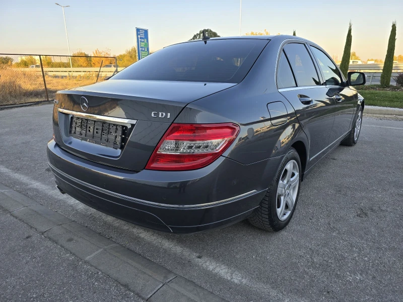 Mercedes-Benz C 220 CDI Avantgarde.Navi.Мотор 646, снимка 4 - Автомобили и джипове - 47720191