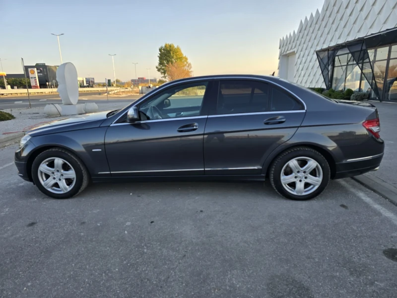 Mercedes-Benz C 220 CDI Avantgarde.Navi.Мотор 646, снимка 6 - Автомобили и джипове - 47720191