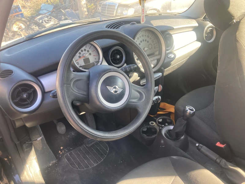 Mini Cooper One на части, снимка 5 - Автомобили и джипове - 47799893