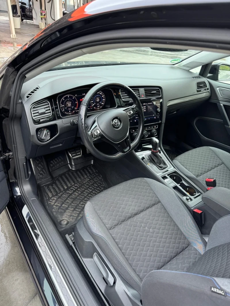 VW Golf 2.0 TDI 150 к.с.* DSG* FACELIFT! Внос от Германия, снимка 15 - Автомобили и джипове - 48160571