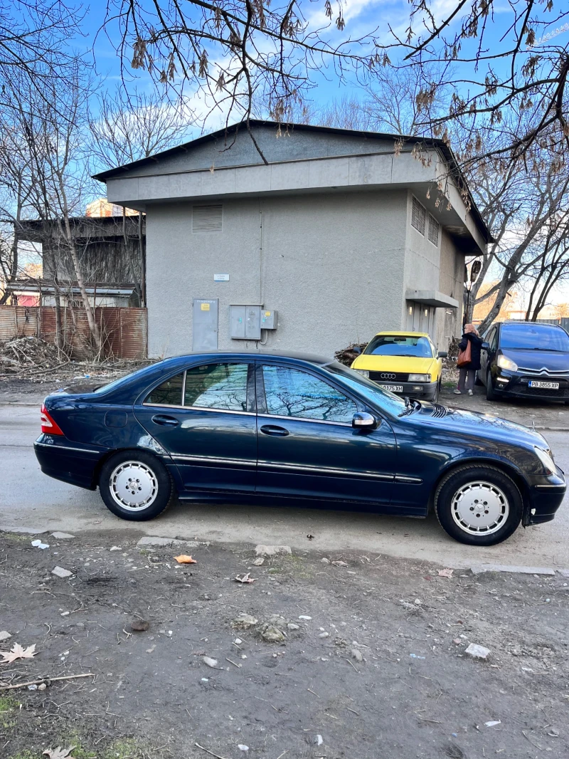 Mercedes-Benz C 200 C200 KOMPRESSOR, снимка 4 - Автомобили и джипове - 48544049