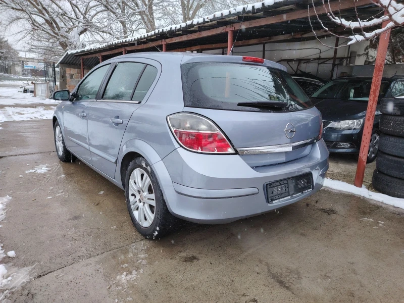 Opel Astra 1.6 i, снимка 2 - Автомобили и джипове - 49168205