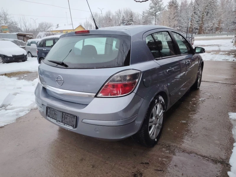 Opel Astra 1.6 i, снимка 3 - Автомобили и джипове - 49168205