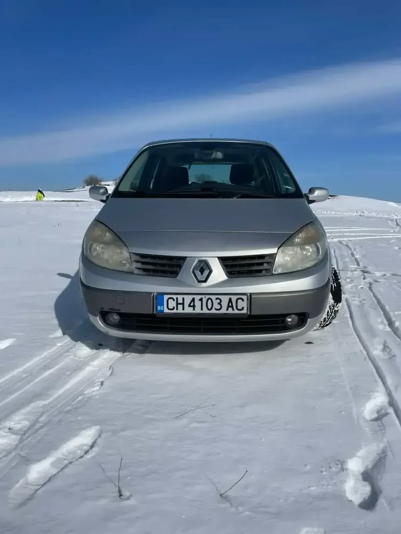 Renault Grand scenic, снимка 1 - Автомобили и джипове - 49238169