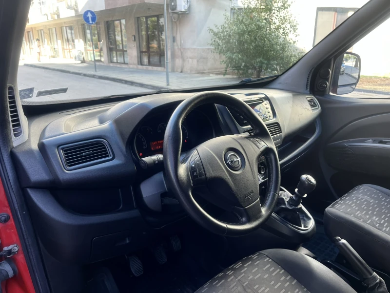 Opel Combo N1, снимка 10 - Автомобили и джипове - 49593026