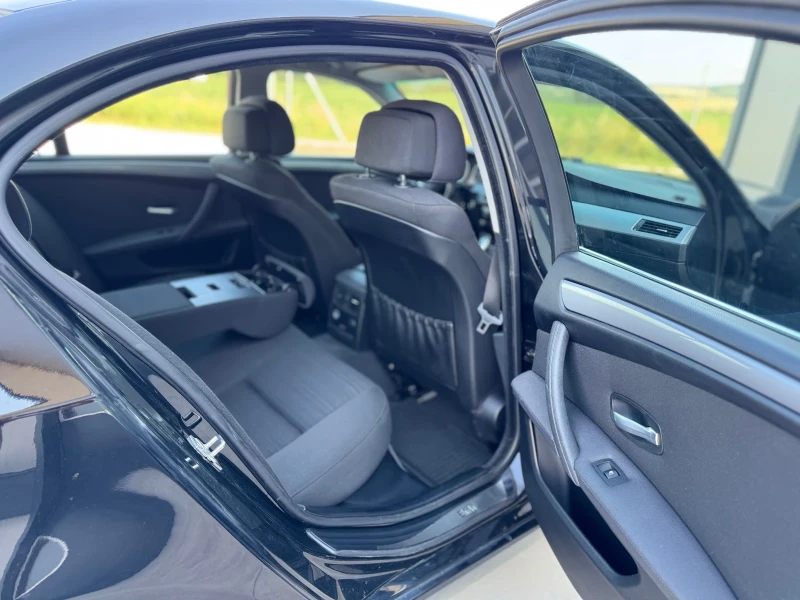 BMW 520 216 000 KM, снимка 14 - Автомобили и джипове - 50789049