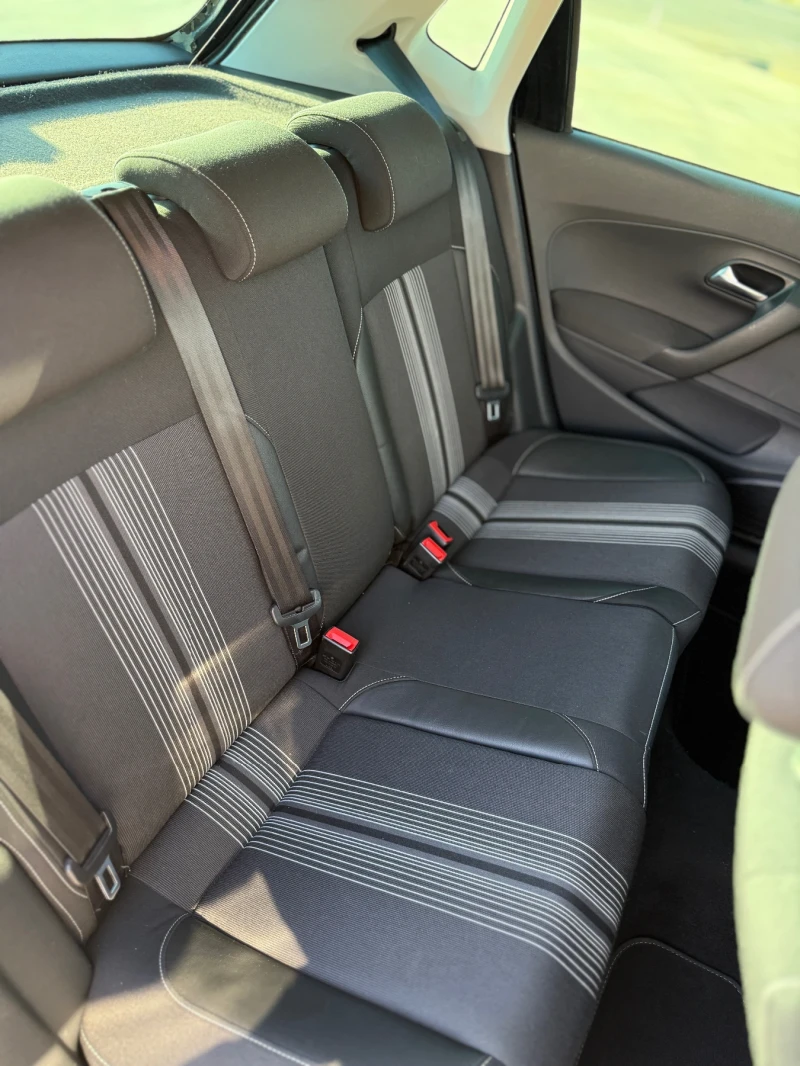 VW Polo 1.6 TDI Match, снимка 11 - Автомобили и джипове - 52532614