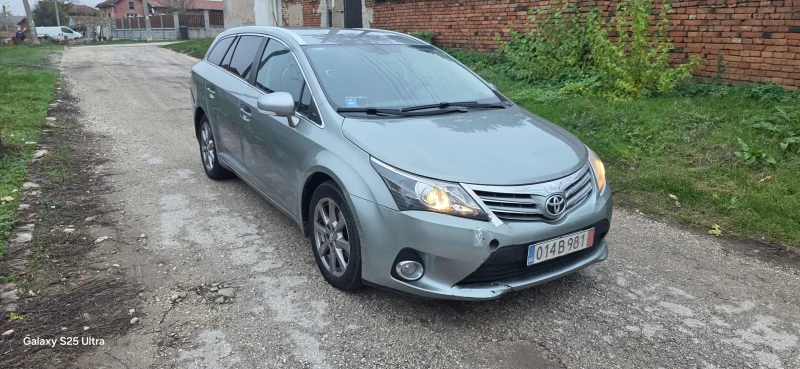 Toyota Avensis 2.0d  FACE, снимка 9 - Автомобили и джипове - 53078326