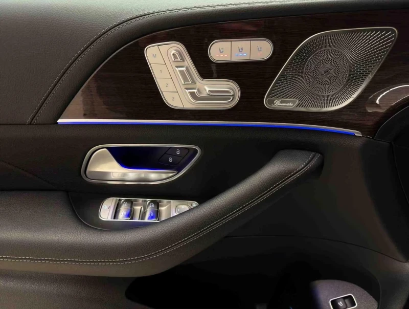 Mercedes-Benz GLS 450 d* 4Matic* Pano* SoftClose* Massage, снимка 6 - Автомобили и джипове - 53281810