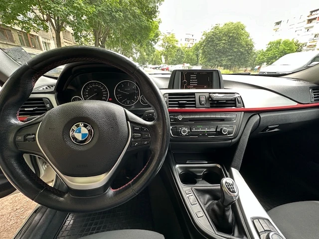 BMW 318 D Sport, снимка 10 - Автомобили и джипове - 48654371