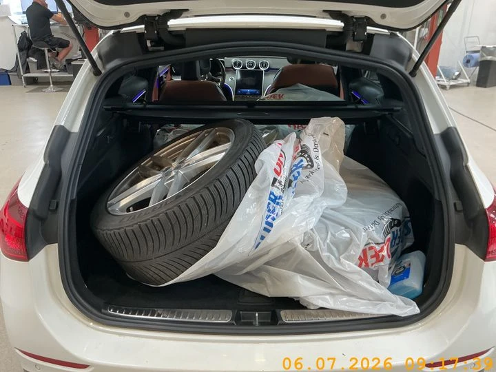 Mercedes-Benz C 300 d AMG Line Premium Plus, снимка 16 - Автомобили и джипове - 55689025