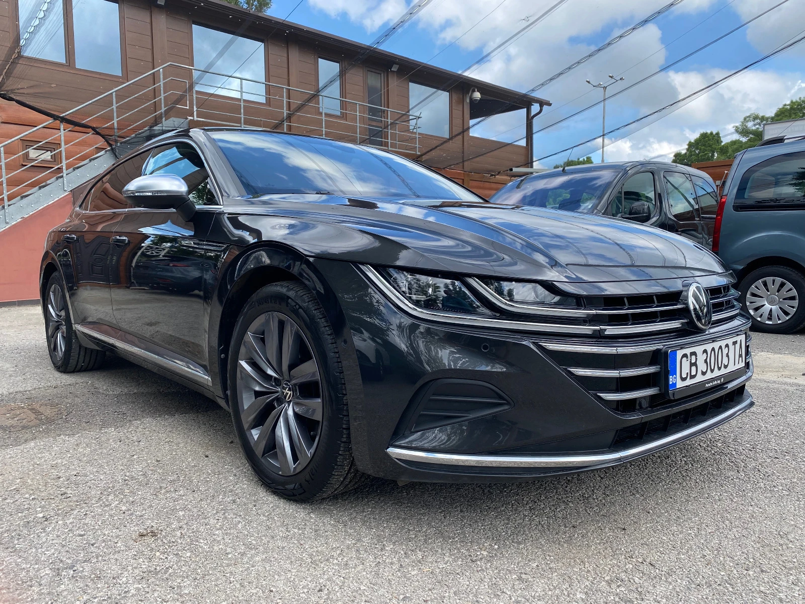 VW Arteon 2.0 TSI Elegance Keyless Първи собственик Гаранция - изображение 2