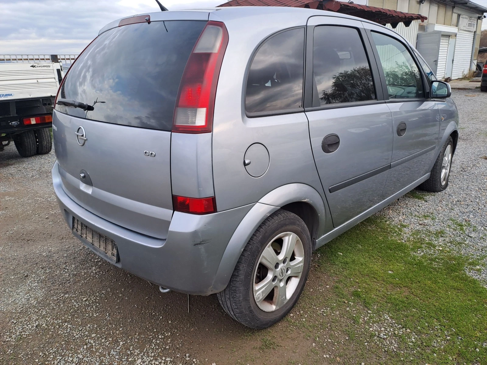 Opel Meriva 1.7 dizel - изображение 3