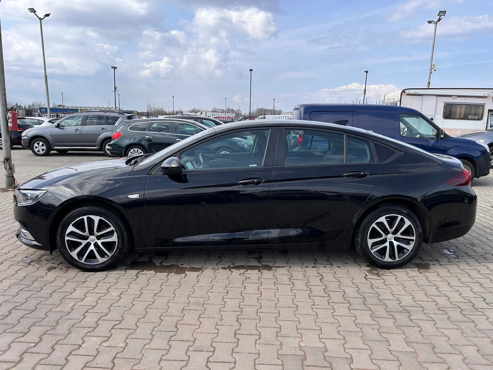 Opel Insignia 1.6CDTI NAVI EURO 6 ЛИЗИНГ - изображение 9